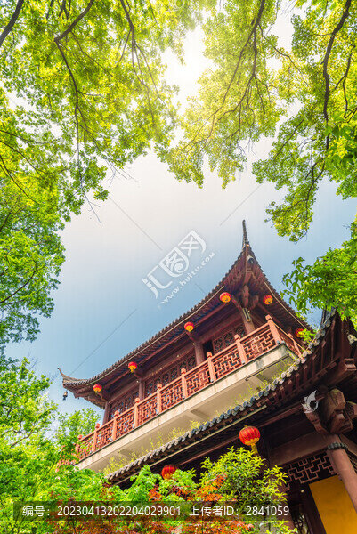 南京棲霞山的鼓樓鐘樓