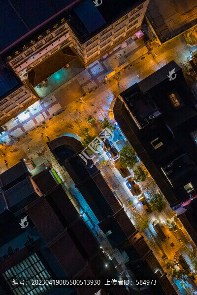 航拍云南昆明老街夜景歷史街區(qū)