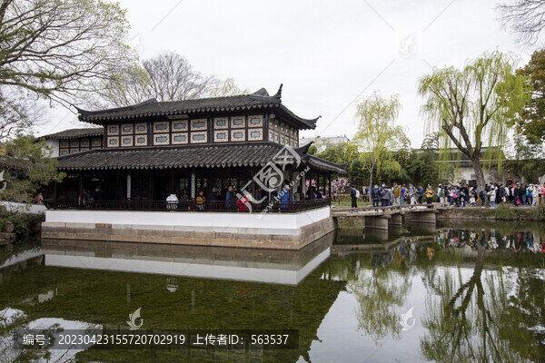 蘇州掘政園古典園林風(fēng)光