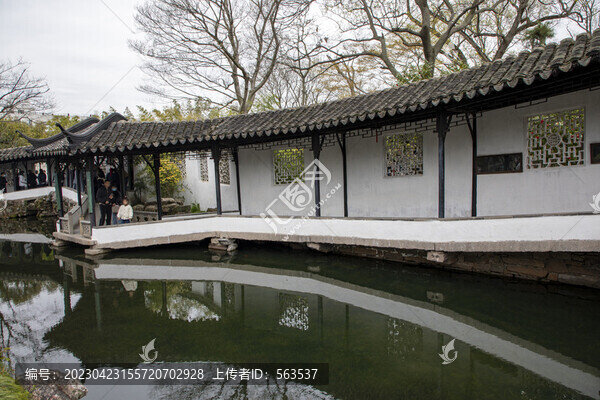 蘇州掘政園古典園林風(fēng)光