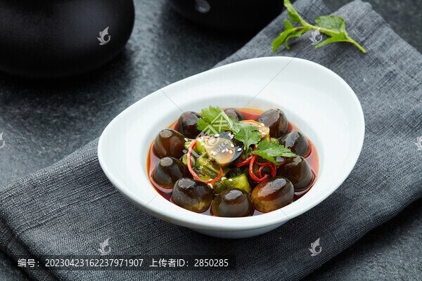涼拌鵪鶉蛋