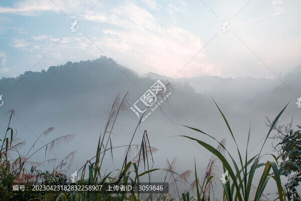湖南郴州資興小東江晨霧