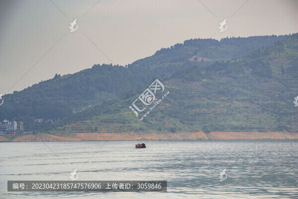 湖南郴州資興小東江晨霧