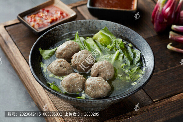 牛筋牛肉丸湯