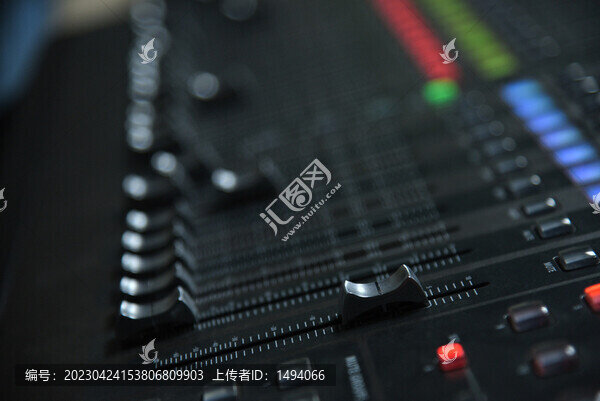 調(diào)音臺
