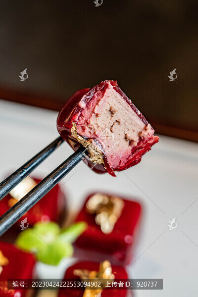 金箔鵝肝