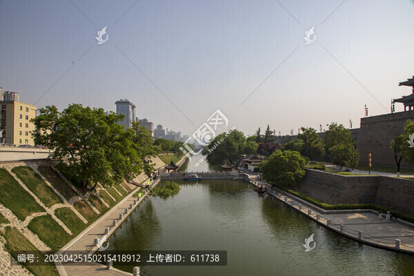 西安環(huán)城公園護(hù)城河
