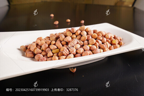 鹽焗花生米