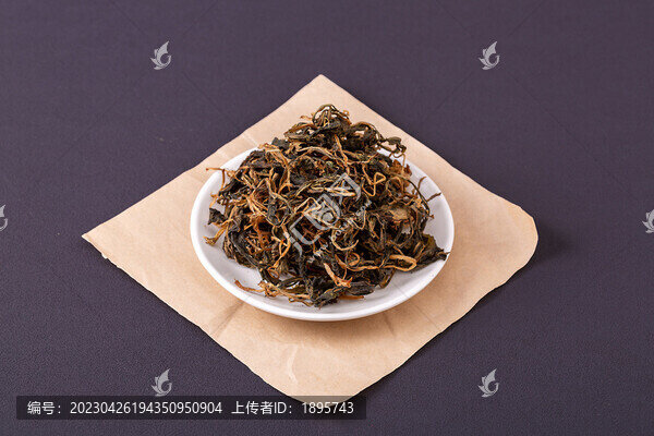 一碟熟蒲公英干