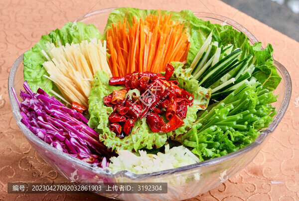 時(shí)蔬大拌菜