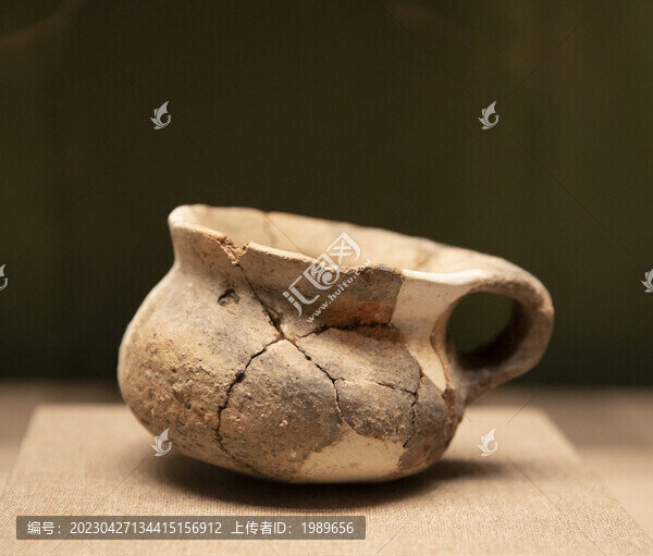 陶罐