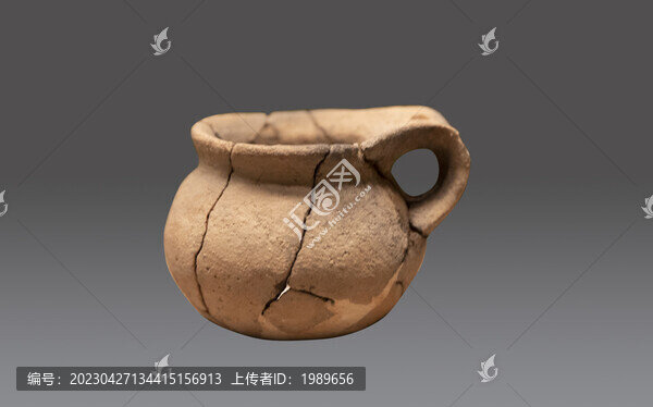 陶罐