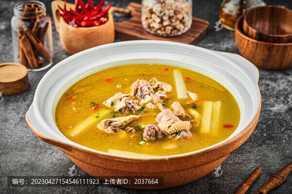 土雞湯
