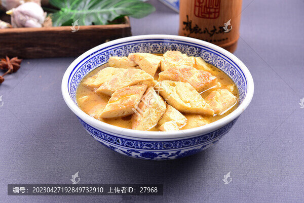 黃燜雞蛋
