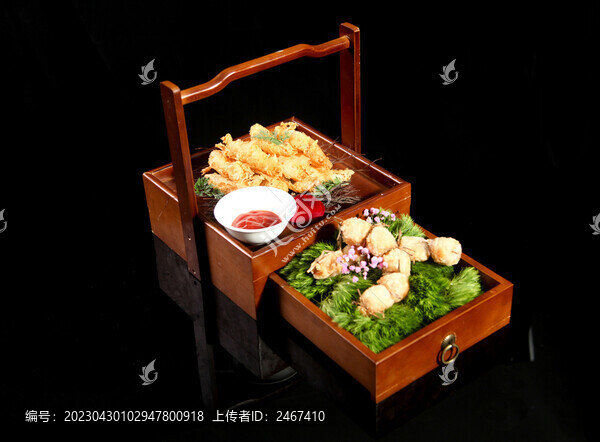 蜂巢蟶子拼馬鈴黃魚(yú)酥