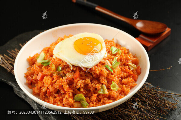 辣白菜炒飯