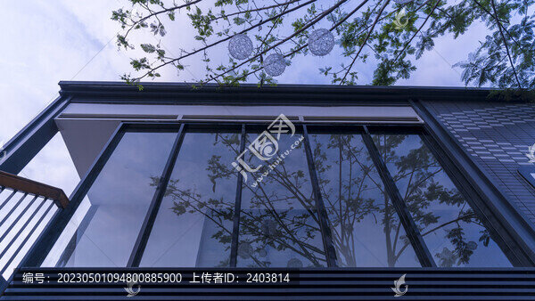 外墻玻璃反光投影