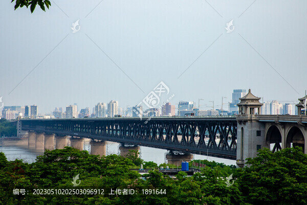 武漢長江大橋