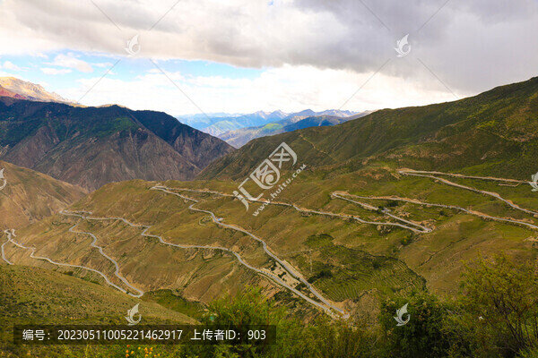 川西風(fēng)光
