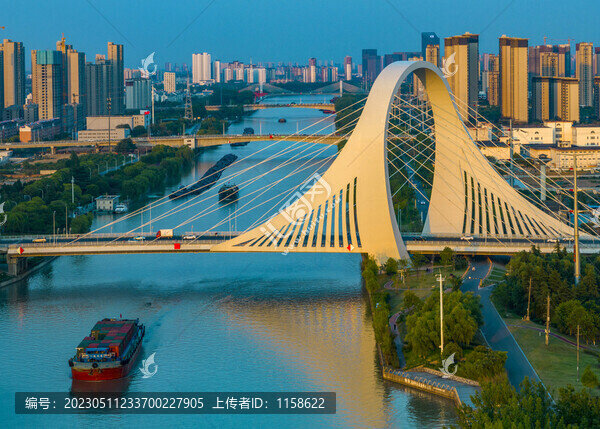 京杭大運(yùn)河江蘇淮安大橋風(fēng)光
