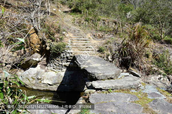 石屋坑古道石橋