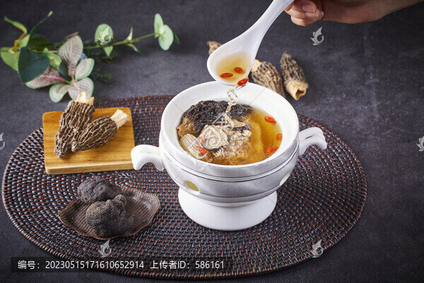 瓦罐湯