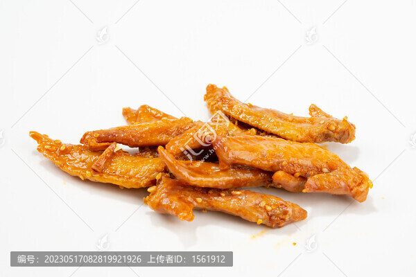 鹵雞翅尖