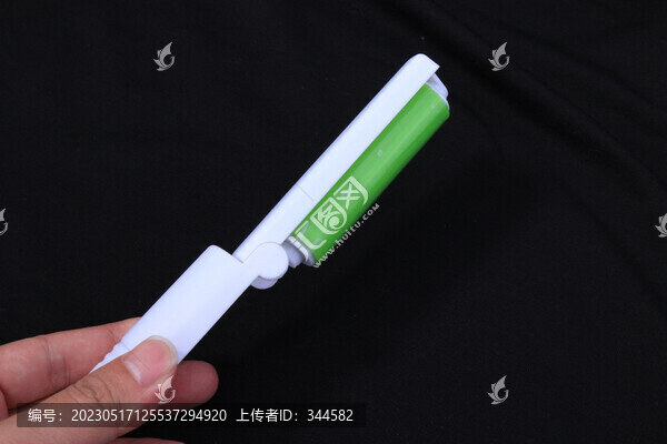 粘毛器