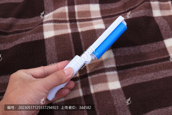 粘毛器