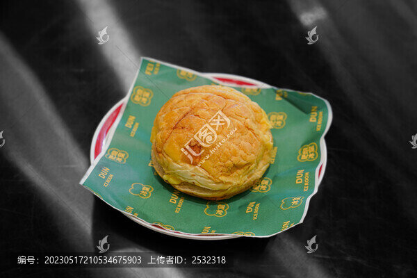 菠蘿油菠蘿包港茶餐廳