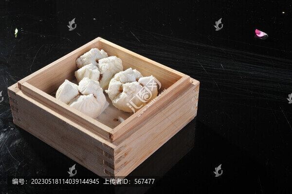 蜜汁叉燒包