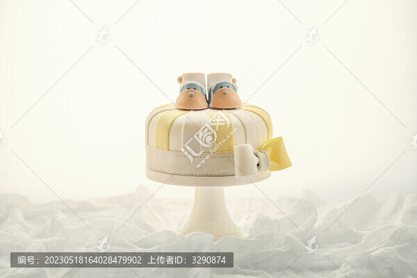 一個(gè)美麗的翻糖蛋糕