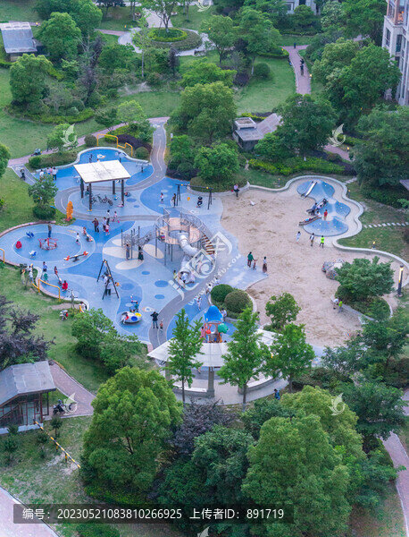 小區(qū)內景