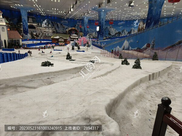 室內(nèi)雪景