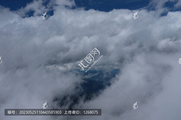 云南麗江古城玉龍雪山