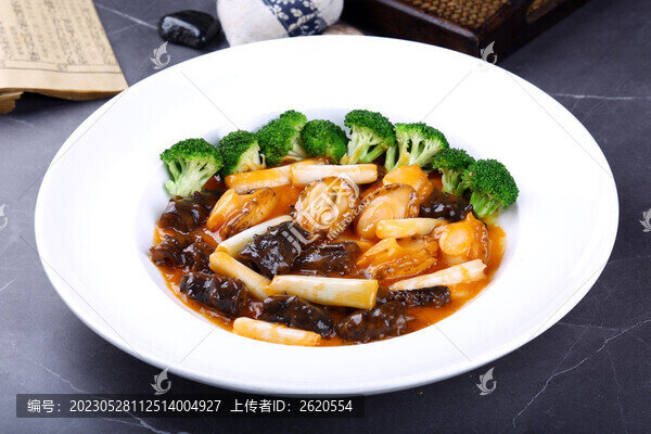 海參燒鮑魚