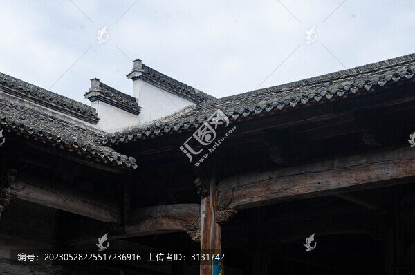 屋檐