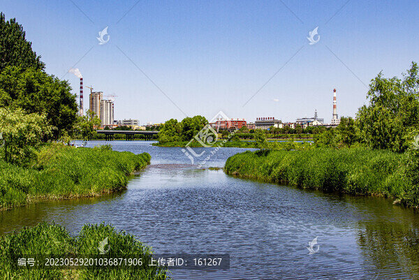 夏日松花江