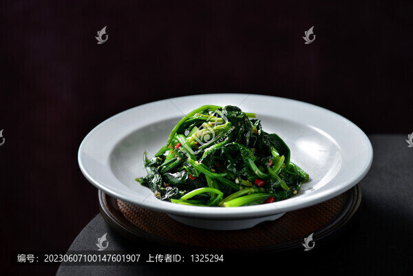 撈汁菠菜