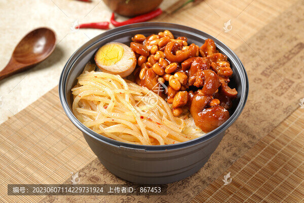 紅燒豬腳蓋碼飯