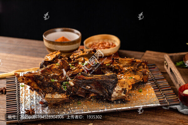 碳烤牛骨