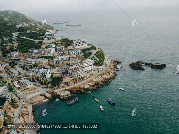東極島