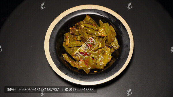酸豇豆腌制豇豆咸菜下飯菜