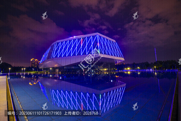 群力音樂(lè)廳夜景