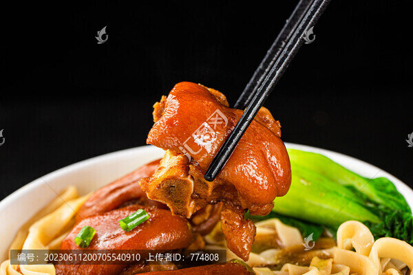 豬蹄面