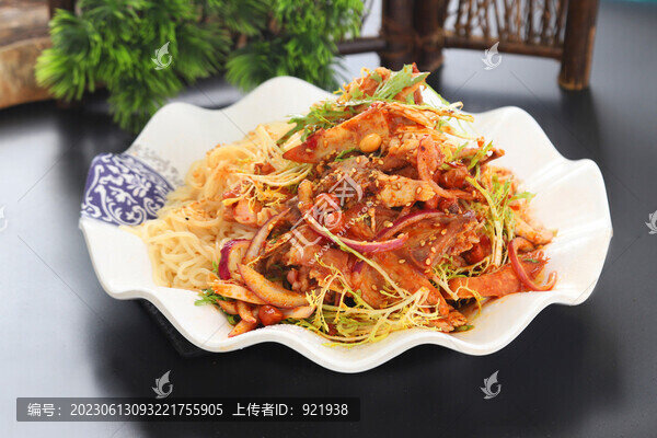 雞架拌冷面