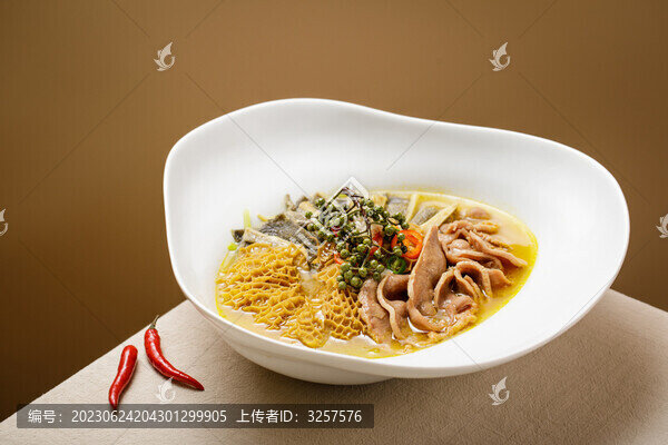 椒麻牛舌牛肚牛百葉