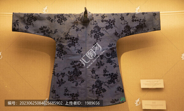 漳絨葡萄特丹紋大襟女夾褂