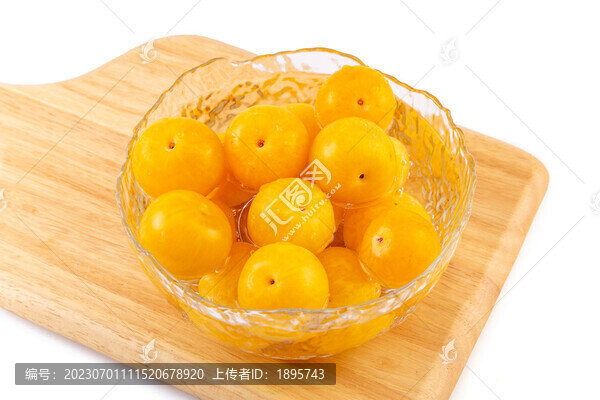 黃金奈李