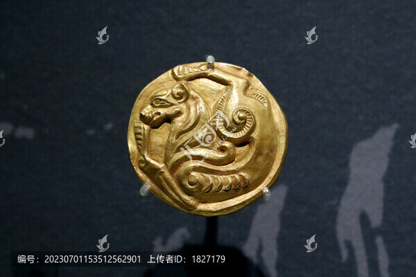 虎紋圓金牌